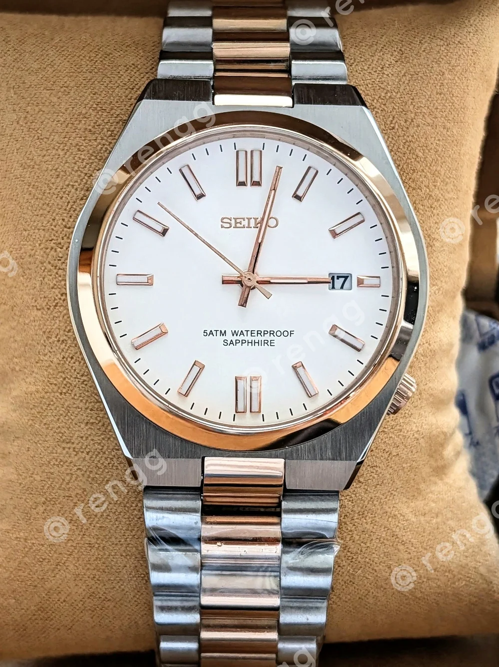 40mm White Seiko Two-Tone Stainless Steel Men's Mod Dress Watch Sapphire